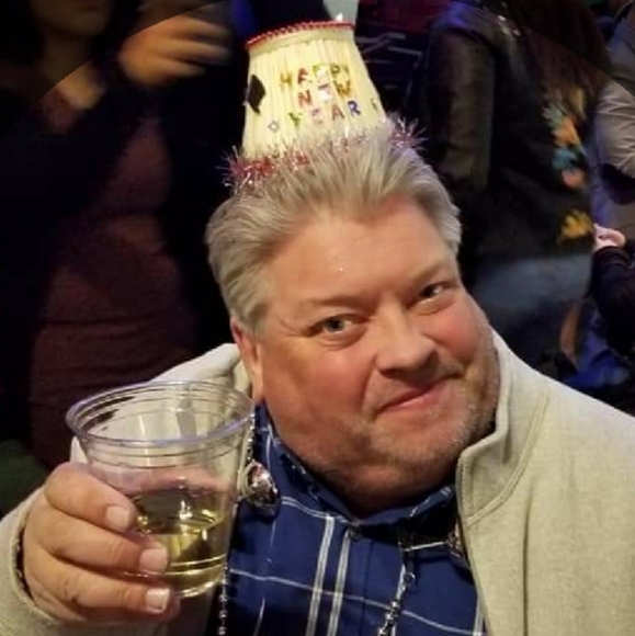 New Year's Eve Light-up Lampshade Hat/Tiara One Size Fits Most - Picture 10 of 11